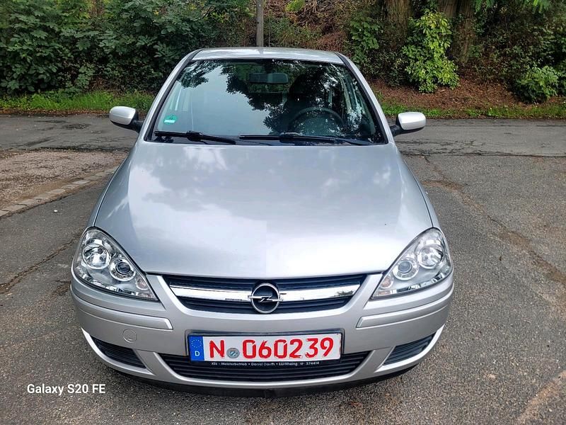 Gebraucht Opel Corsa 60 PS (44 kW) 2006 Silber Kleinwagen
