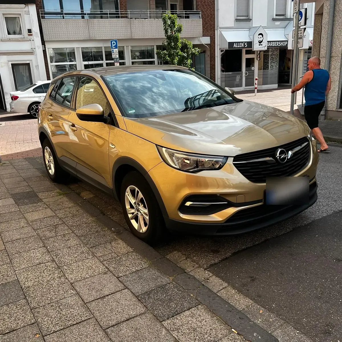Gebraucht Opel Grandland X 139 PS (102 kW) 2017 Gold SUV