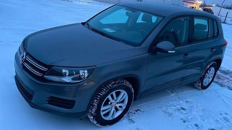 Gebraucht VW Tiguan 122 PS (89 kW) 2014 Grau SUV