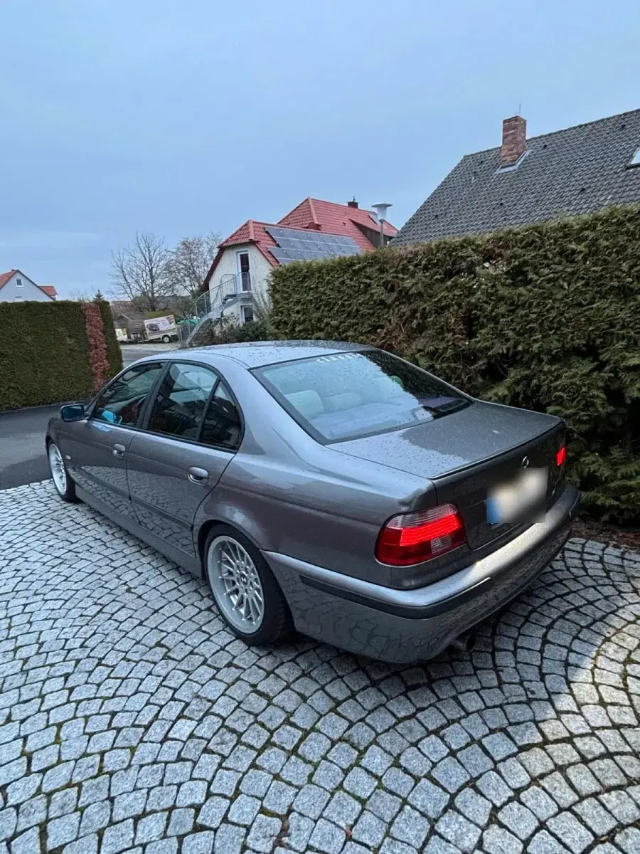 Gebraucht BMW 525 M Sport 192 PS (141 kW) 2003 Grau Limousine