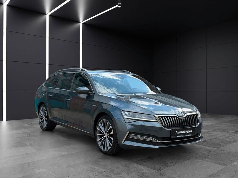 Grau Gebraucht 2019 Skoda Superb LAURIN & KLEMENT Limousine | 25.999 € (Guter Preis) - Bild 1/4