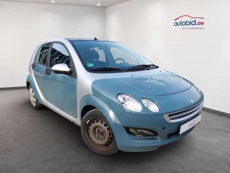 Gebraucht Smart ForFour Passion 75 PS (55 kW) 2005 Tridion safety cell in silver Kleinwagen