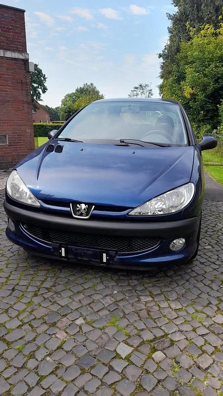 Schwarz Gebraucht 2006 Peugeot 206 Kleinwagen | 970 € (Guter Preis) - Bild 1/4