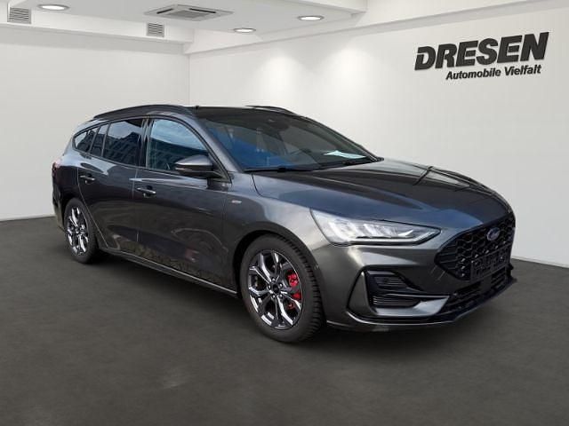 Gebraucht Ford Focus ST-Line X 116 PS (85 kW) 2025 Grau Limousine