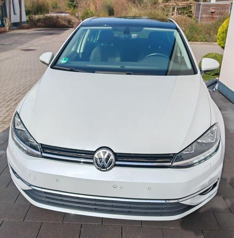Gebraucht VW Golf VII Join 116 PS (85 kW) 2019 Grau Kleinwagen