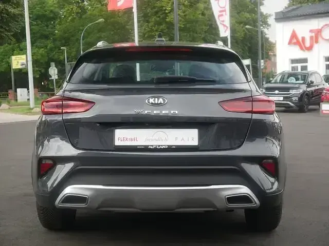 Gebraucht Kia XCeed Spirit 141 PS (103 kW) 2020 Grau SUV