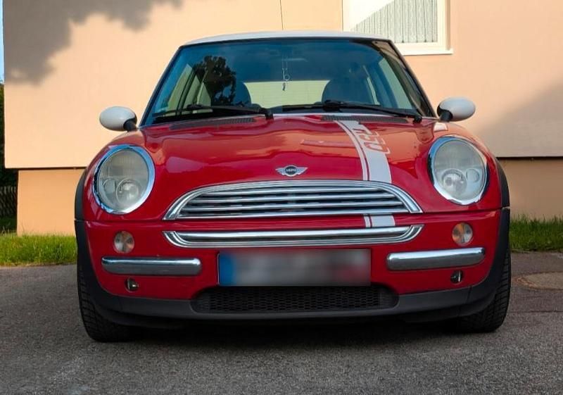 Second-hand Mini Cooper 119 CP (87 kW) 2002 Roșu Hatchback