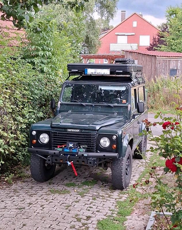 Gebraucht Land Rover Defender 122 PS (89 kW) 2000 Grün SUV