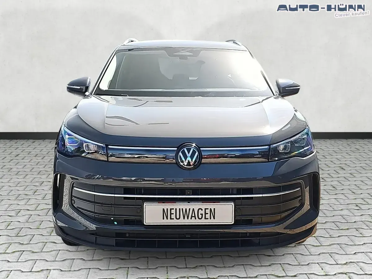 Neu VW Tiguan Life 150 PS (110 kW) 2026 Delfingraumetallic SUV