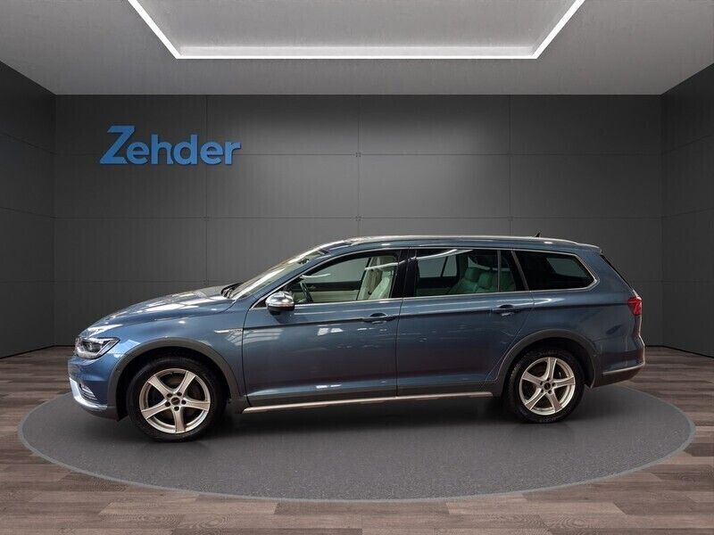 Gebraucht VW Passat Alltrack 190 PS (139 kW) 2017 Blau Kombi