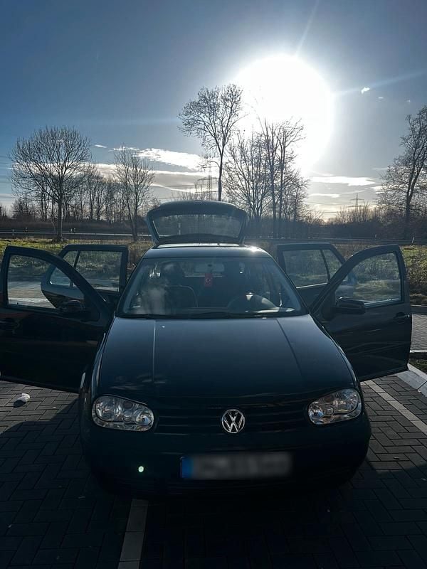 Gebraucht VW Golf IV Pacific 116 PS (85 kW) 2003 Schwarz Kleinwagen