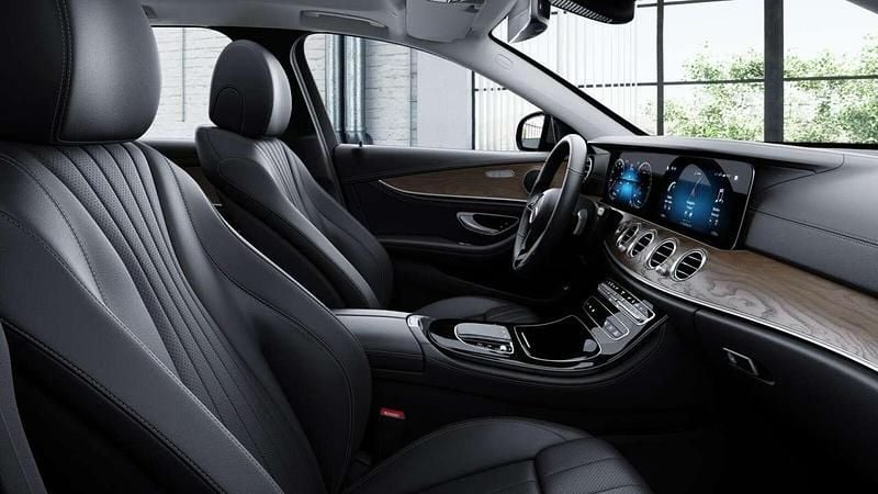 Gebraucht Mercedes E300 Exclusive 211 PS (155 kW) 2022 Mojavesilber Kombi