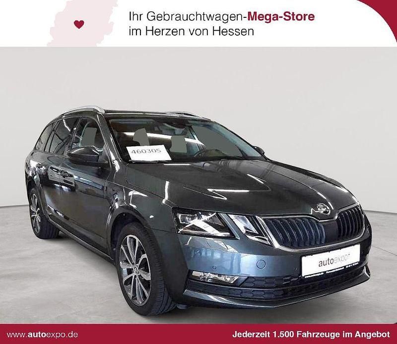 Quarzgrau metallic Gebraucht 2020 Skoda Octavia Soleil Kombi | 19.990 € (Superpreis) - Bild 1/4