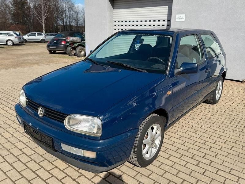 Gebraucht VW Golf III 60 PS (44 kW) 1997 Blau Limousine