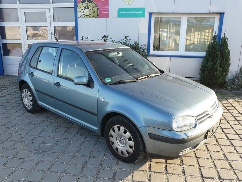 Gebraucht VW Golf Comfortline 105 PS (77 kW) 2003 Blau Limousine