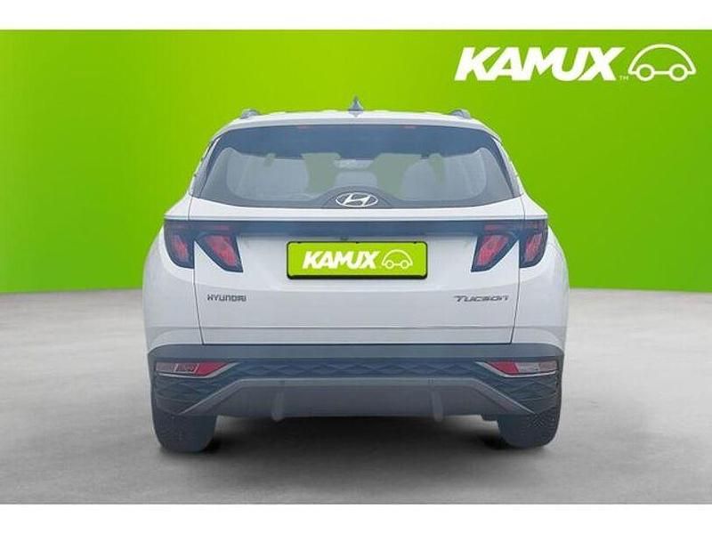 Gebraucht Hyundai Tucson Select 150 PS (110 kW) 2021 Weiß SUV
