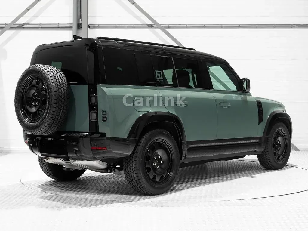Gebraucht Land Rover Defender 349 PS (256 kW) 2026 Grün SUV