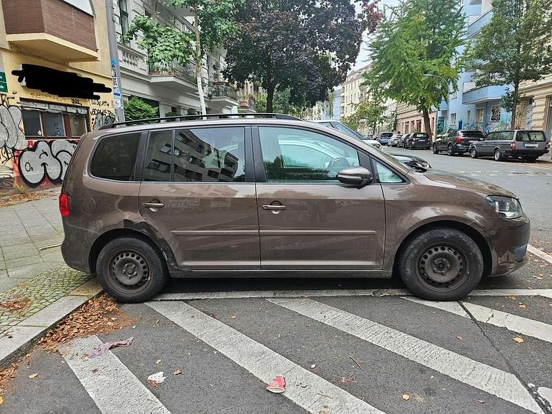 Gebraucht 2013 VW Touran Life Van / Kleinbus | 4.500 € - Bild 1/4