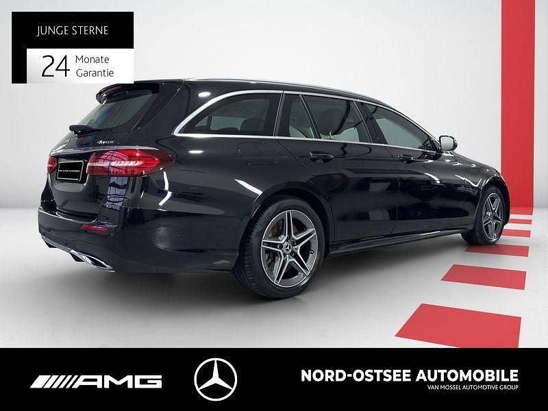 Gebraucht Mercedes E300 AMG 194 PS (142 kW) 2021 Metalliclack obsidianschwarz Kombi