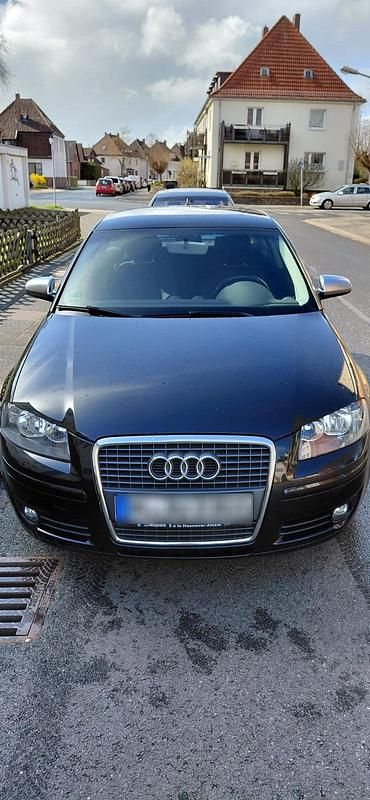 Gebraucht Audi A3 105 PS (77 kW) 2007 Schwarz Kleinwagen