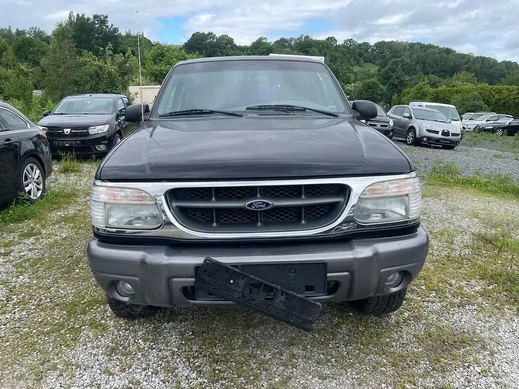 Gebraucht Ford Explorer Limited 204 PS (150 kW) 2000 Schwarz SUV