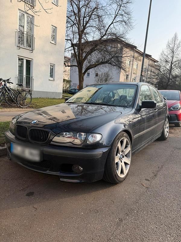 Gebraucht BMW 325 Basis 192 PS (141 kW) 2002 Blau Limousine