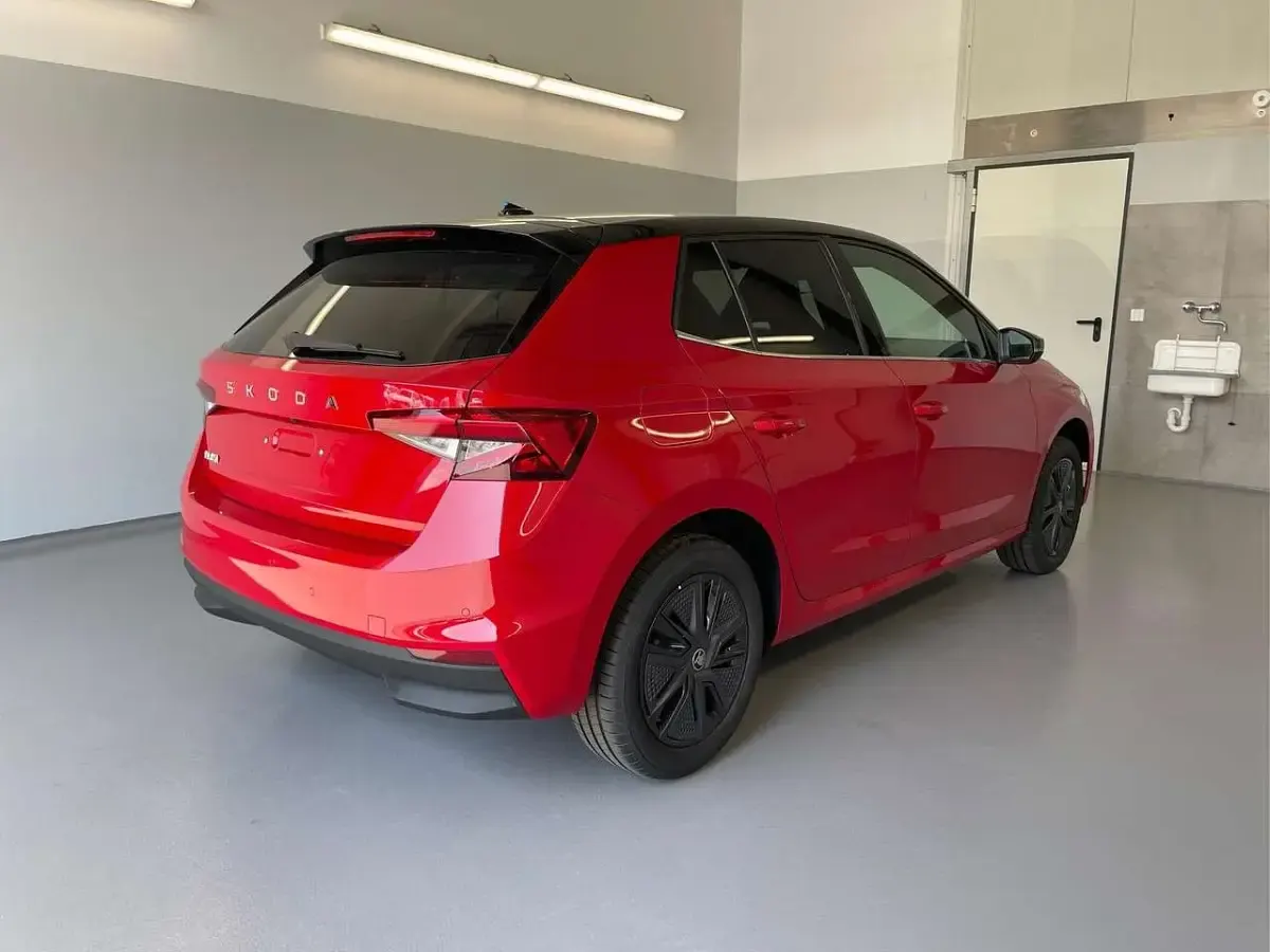 Ny Skoda Fabia Dynamic 116 HK (85 kW) 2025 Rød Hatchback