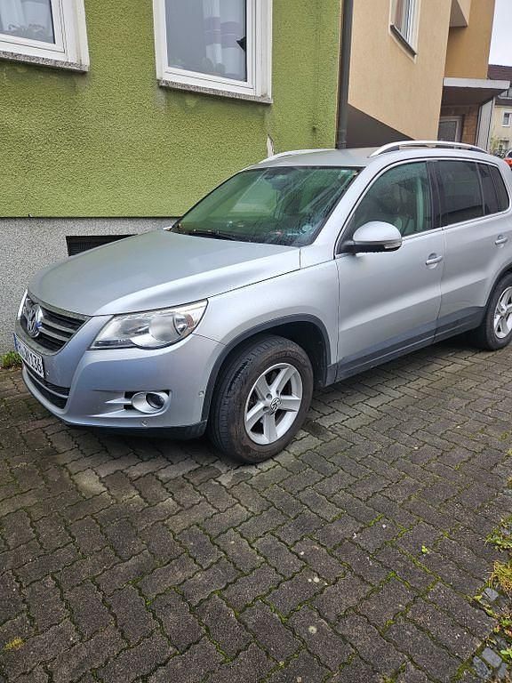 Silber Gebraucht 2008 VW Tiguan Sportline SUV | 4.150 € (Guter Preis) - Bild 1/4