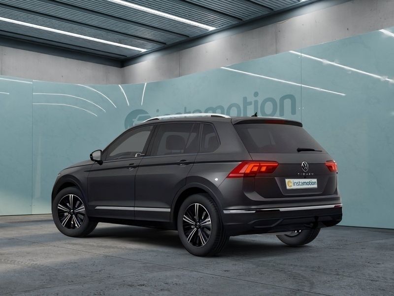 Gebraucht VW Tiguan Active 150 PS (110 kW) 2023 Grau SUV