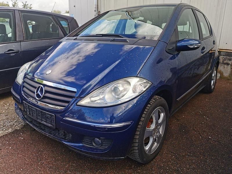 Blau Gebraucht 2006 Mercedes A170 Limousine | 3.450 € (Guter Preis) - Bild 1/4