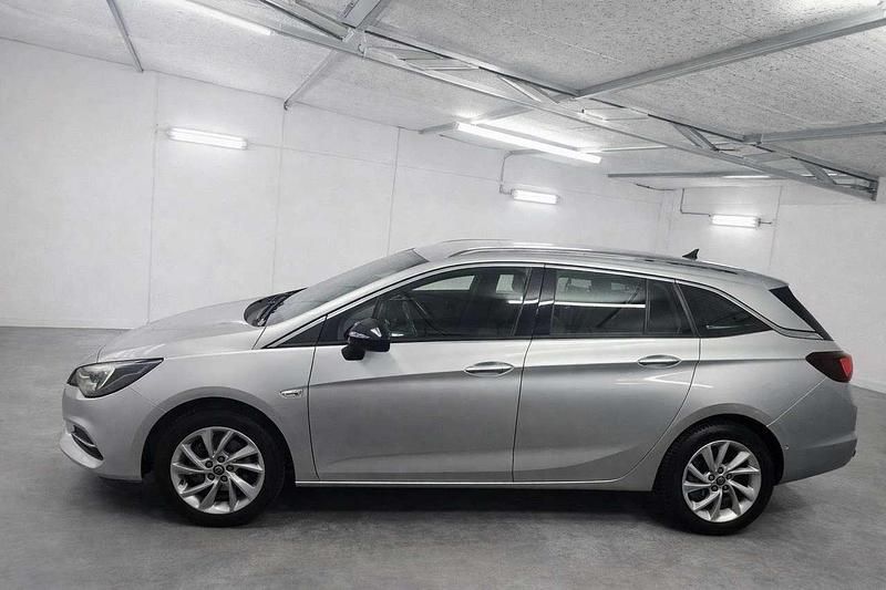 Gebraucht Opel Astra Elegance 110 PS (80 kW) 2022 Argon silber metallic Kombi