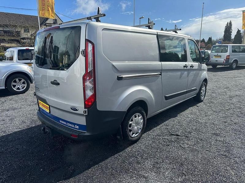 Gebraucht Ford Transit 131 PS (96 kW) 2017 Grau Van / Kleinbus