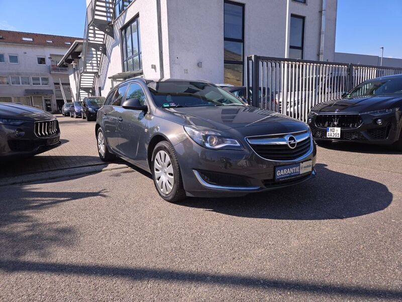 Plat.anthr./rogrey/0j:silbergr Gebraucht 2016 Opel Insignia Selection Kombi | 5.999 € - Bild 1/4