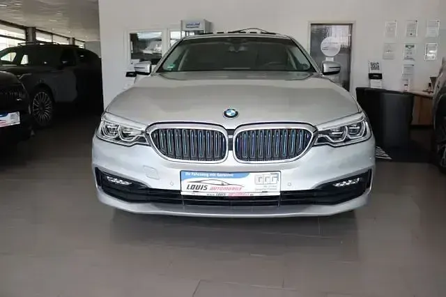 Gebraucht BMW 530 Sport Line 252 PS (185 kW) 2018 Andere Limousine