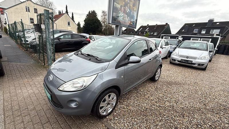 Gebraucht Ford Ka Titanium 69 PS (50 kW) 2010 Lagograu Kleinwagen