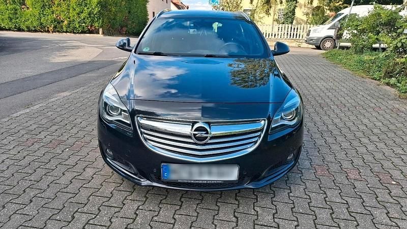 Schwarz Gebraucht 2014 Opel Insignia Sport Kombi | 8.000 € (Fairer Preis) - Bild 1/4