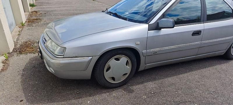 Silber Gebraucht 1998 Citroën Xantia Limousine | 2.000 € - Bild 1/4