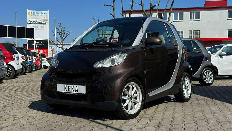 Chocolate brown & river silver Gebraucht 2009 Smart ForTwo Coupé Edition #1 Coupé | 7.790 € (Etwas zu teuer) - Bild 1/4
