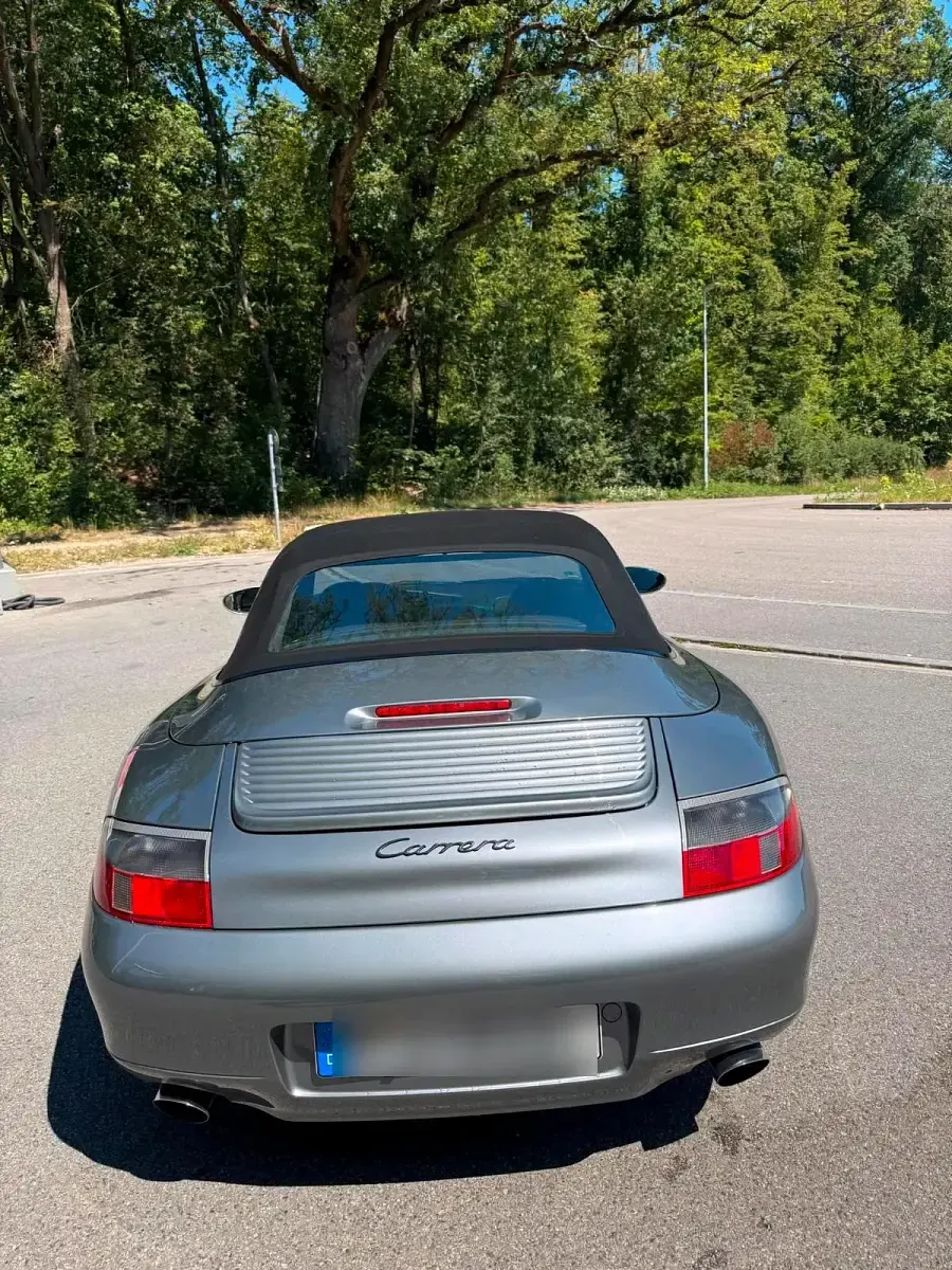 Gebraucht Porsche 911 Carrera Cabriolet 300 PS (220 kW) 2000 Silber Cabrio