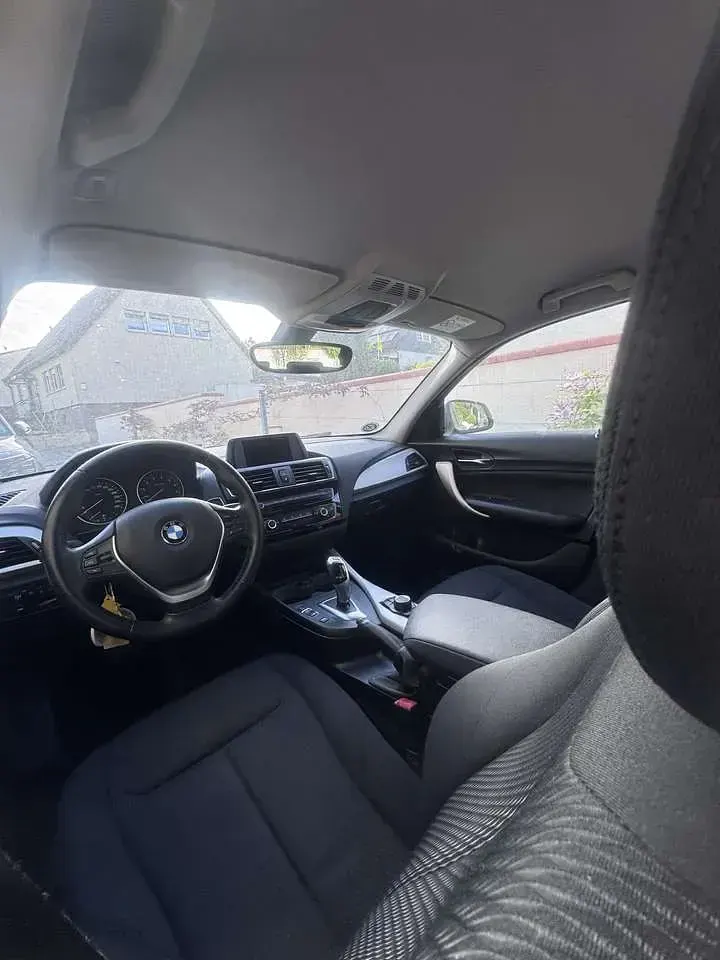 Gebraucht BMW 118 Advantage 136 PS (100 kW) 2016 Grau Kleinwagen