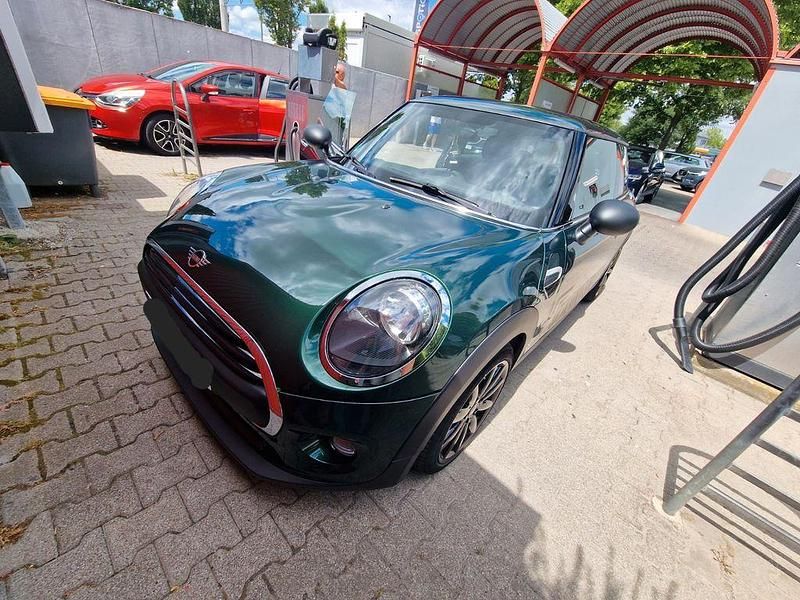 Grün Gebraucht 2018 Mini ONE Kleinwagen | 16.000 € (Fairer Preis) - Bild 1/4