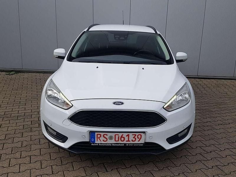 Gebraucht Ford Focus Business Edition 101 PS (74 kW) 2014 Weiß Kombi