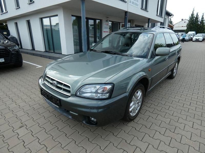Grau Gebraucht 2002 Subaru Outback SUV | 1.290 € - Bild 1/4