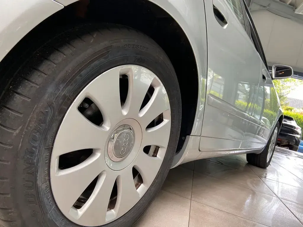 Gebraucht Audi A4 140 PS (102 kW) 2006 Silber Kombi