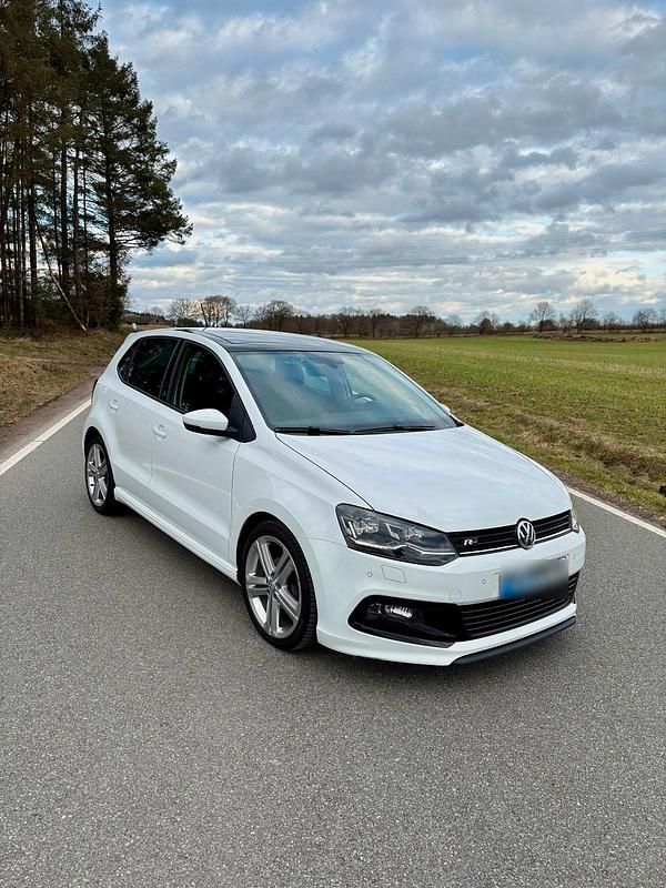 Gebraucht VW Polo R-line 90 PS (66 kW) 2017 Weiß Kleinwagen