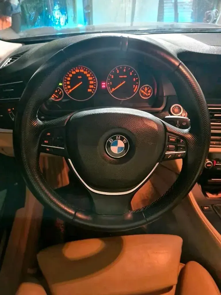Gebraucht BMW 535 306 PS (225 kW) 2010 Blau Limousine