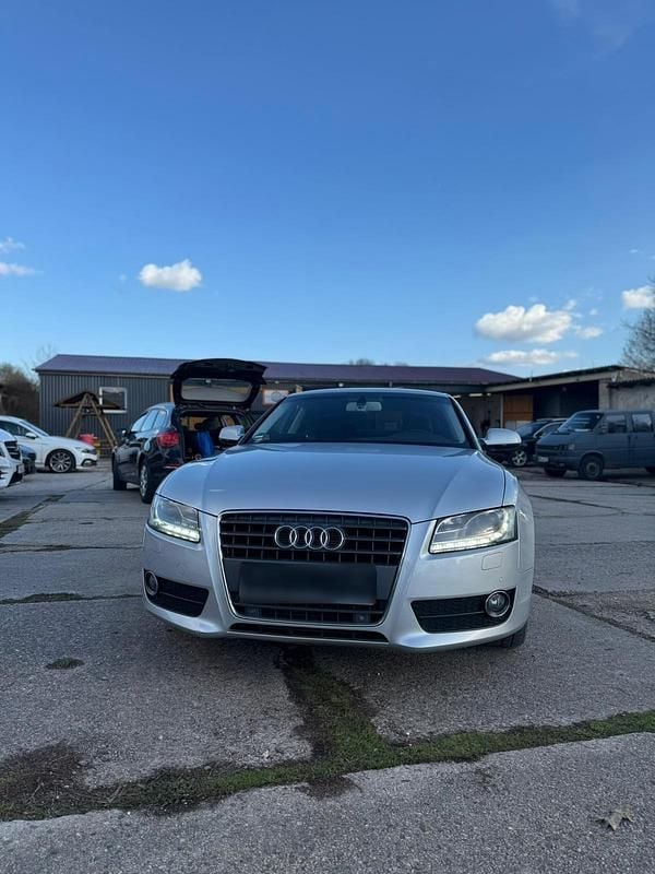 Gebraucht Audi A5 Design 211 PS (155 kW) 2010 Silber Coupé