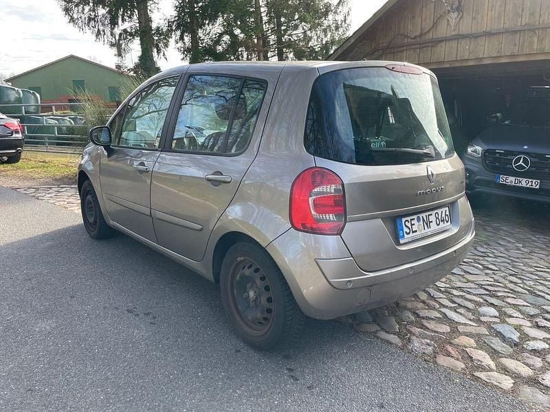 Gebraucht Renault Modus Expression 75 PS (55 kW) 2011 Grau Van / Kleinbus