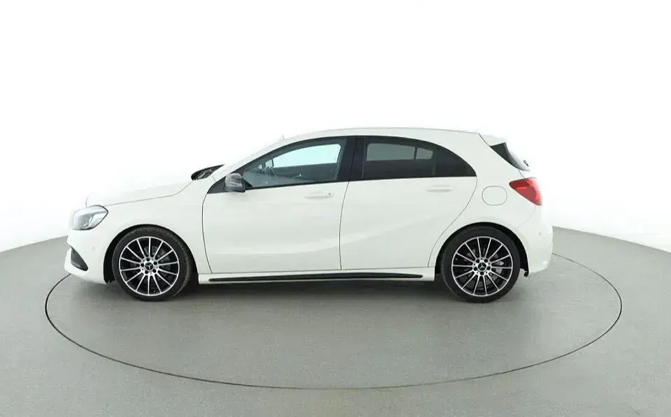 Gebraucht Mercedes A180 122 PS (89 kW) 2017 Weiß Kleinwagen