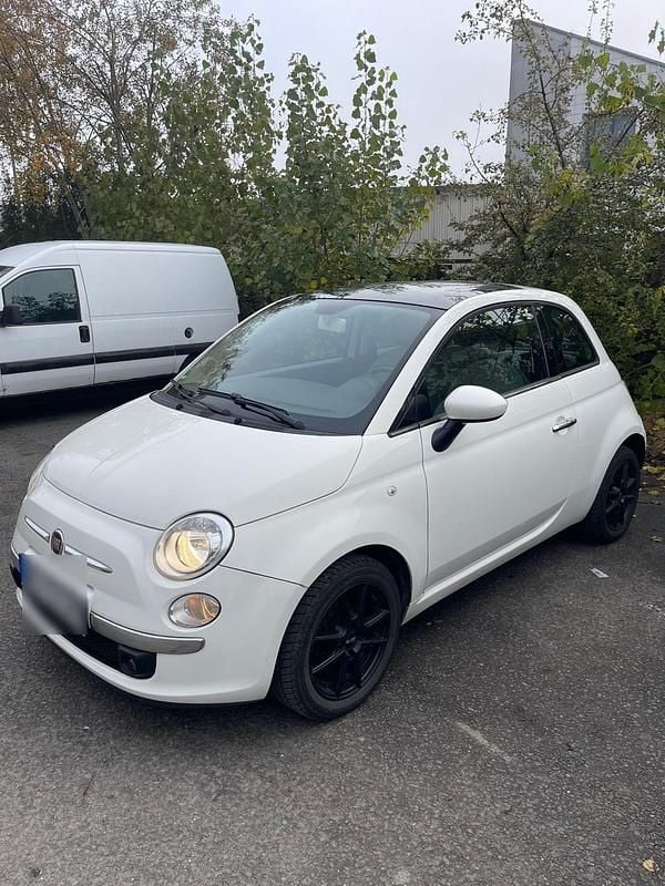 Weiß Gebraucht 2013 Fiat 500 Kleinwagen | 4.000 € (Guter Preis) - Bild 1/4
